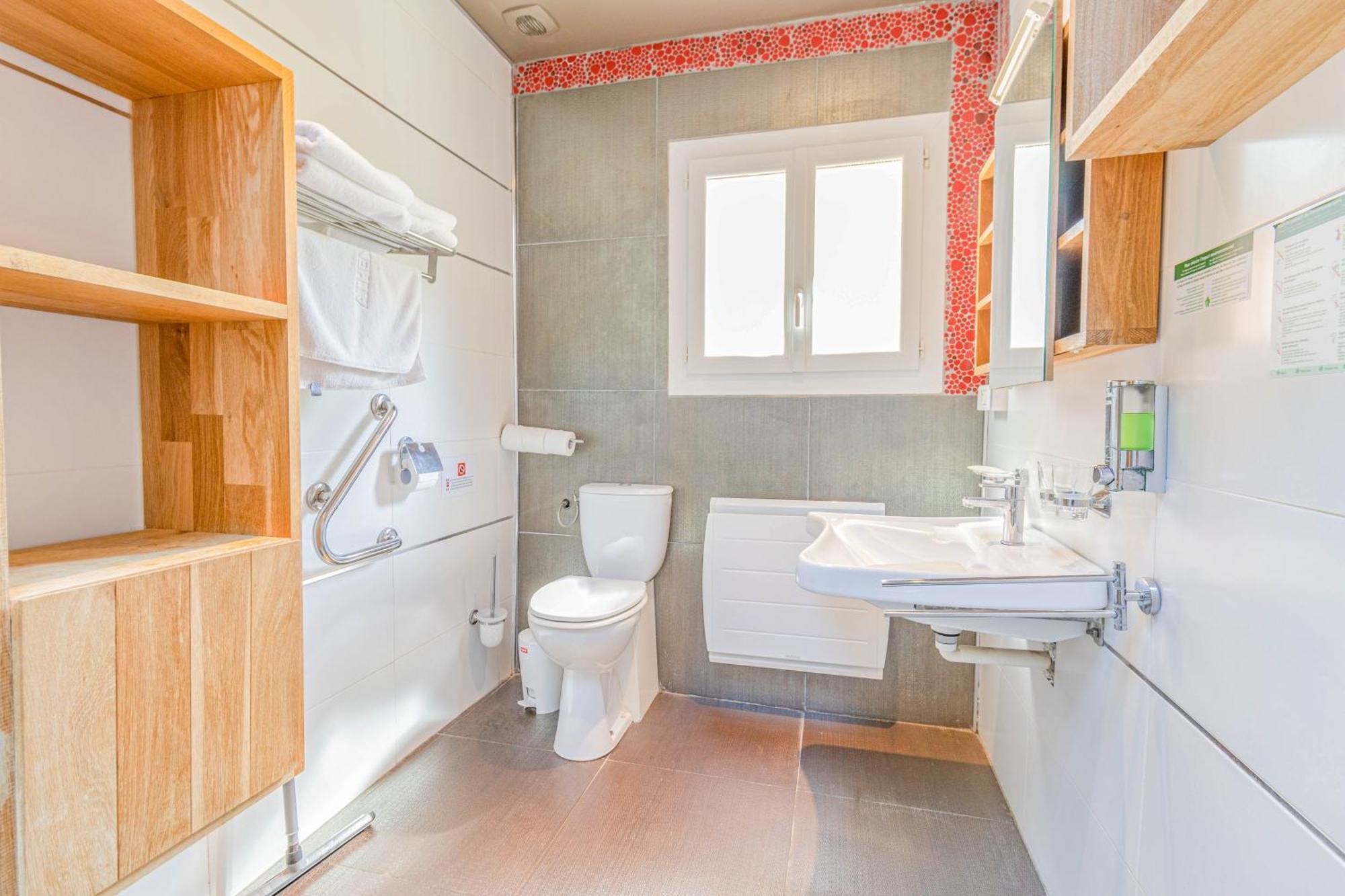 Athena Motel Saint Aygulf Eksteriør billede