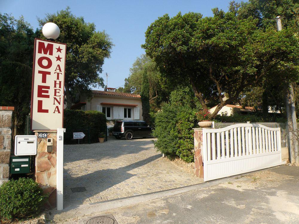 Athena Motel Saint Aygulf Eksteriør billede